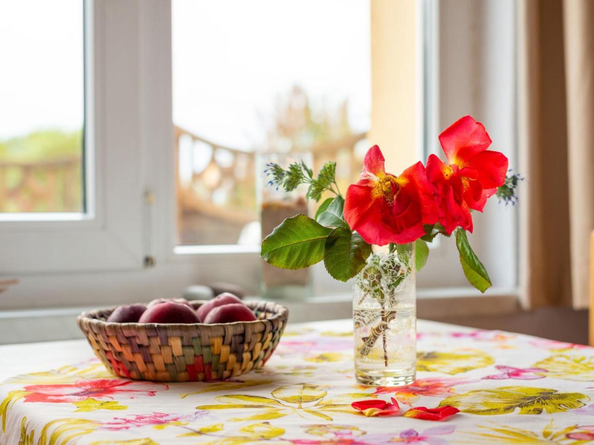 Idyllic Bungalow In Pepelow With Garden Eksteriør billede